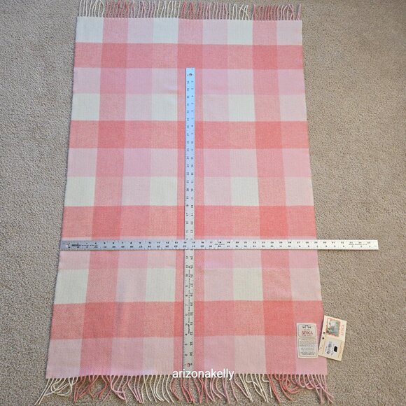 NWT Lambswool Baby Wrap/Scarf/Lap Blanket AVOCA Ireland Herringbone - Picture 2 of 9